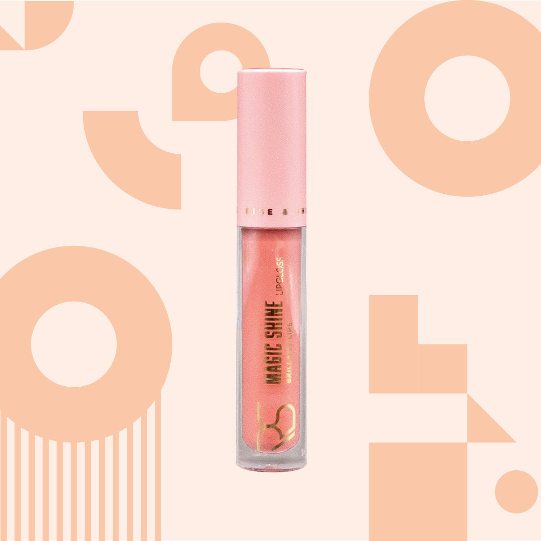 Lippgloss Miami Peach. Der Lipgloss wurde entwickelt, um deiner natürlichen Schönheit Glanz und Glanz zu verleihen. Er kreiert einen natürlich glänzenden Look, der den ganzen Tag anhält, ohne ein klebriges und schweres Gefühl auf Ihren Lippen zu hinterlassen. Es lässt sich mit seinem flexiblen und weichen Applikator leicht auftragen.